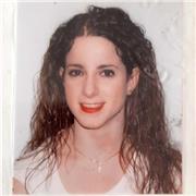 Insegnante laureata in LIngue Moderne, Letterature e Traduzione (Inglese e Spagnolo), Master in Education presso Goldsmiths University of London ed esperienza lavorativa nel campo dell'insegnamento, offre ripetizioni di Spagnolo per alunni di scuole medie